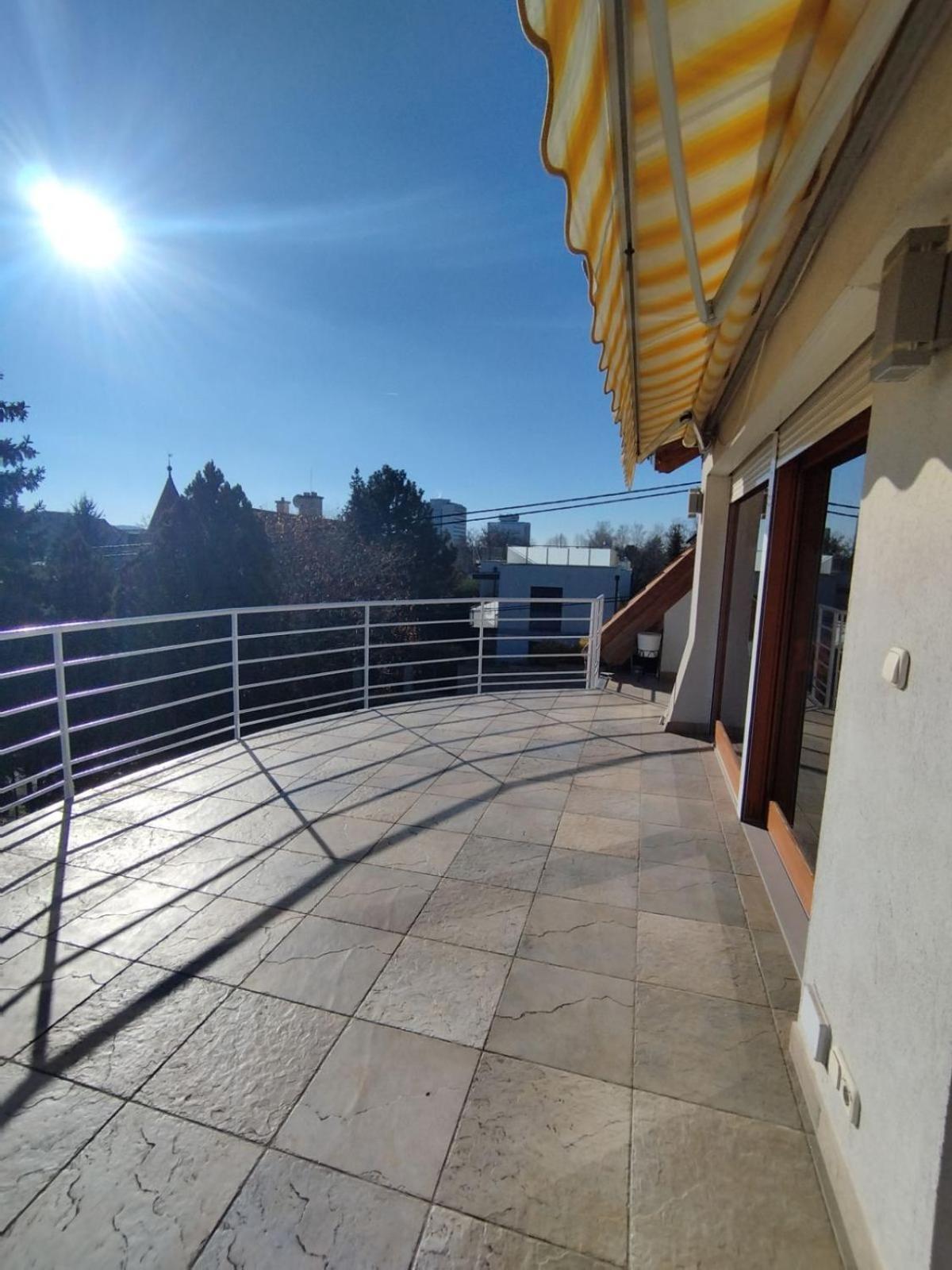 Apartman Vitorlas Vendeghaz Balatonfured Ngoại thất bức ảnh