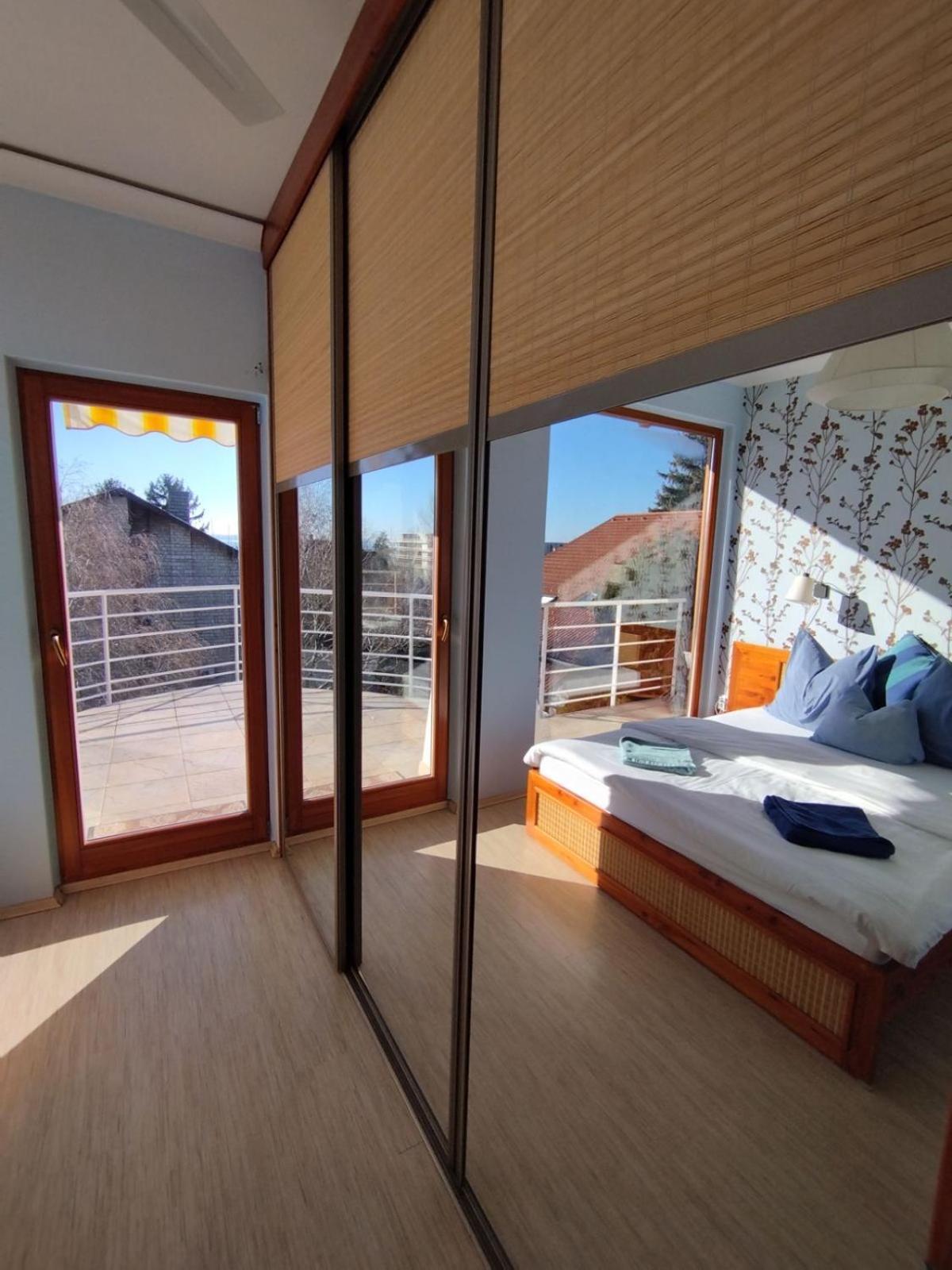 Apartman Vitorlas Vendeghaz Balatonfured Ngoại thất bức ảnh